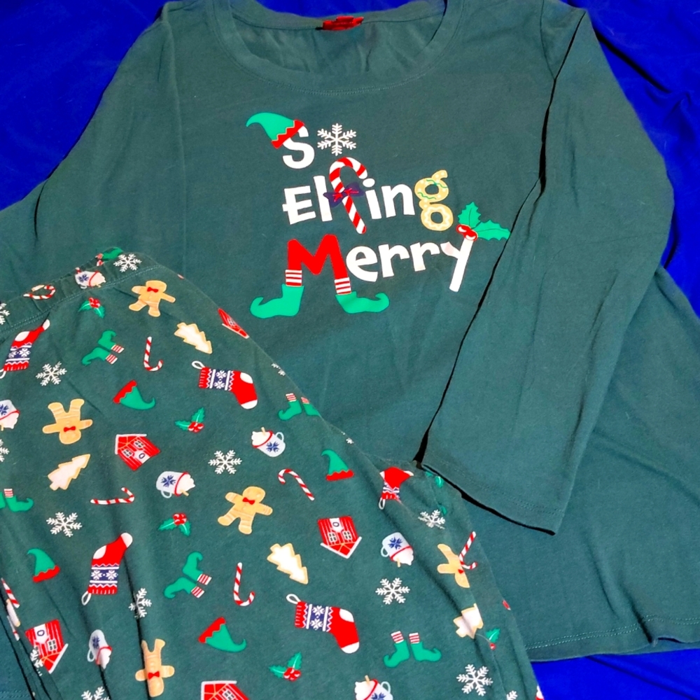 Macy's Family Christmas Pajama Set